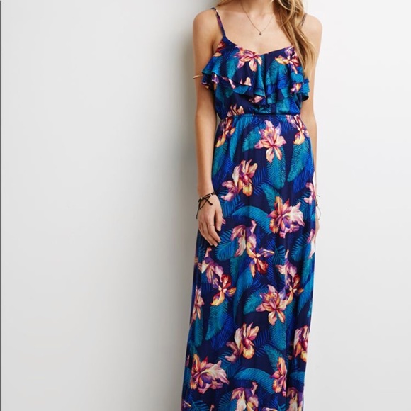 Forever 21 Dresses & Skirts - Tropical maxi dress